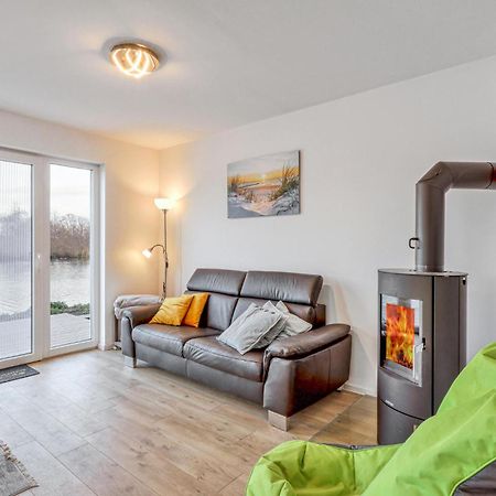 Nice Home In Tossens With Kitchen Eksteriør bilde