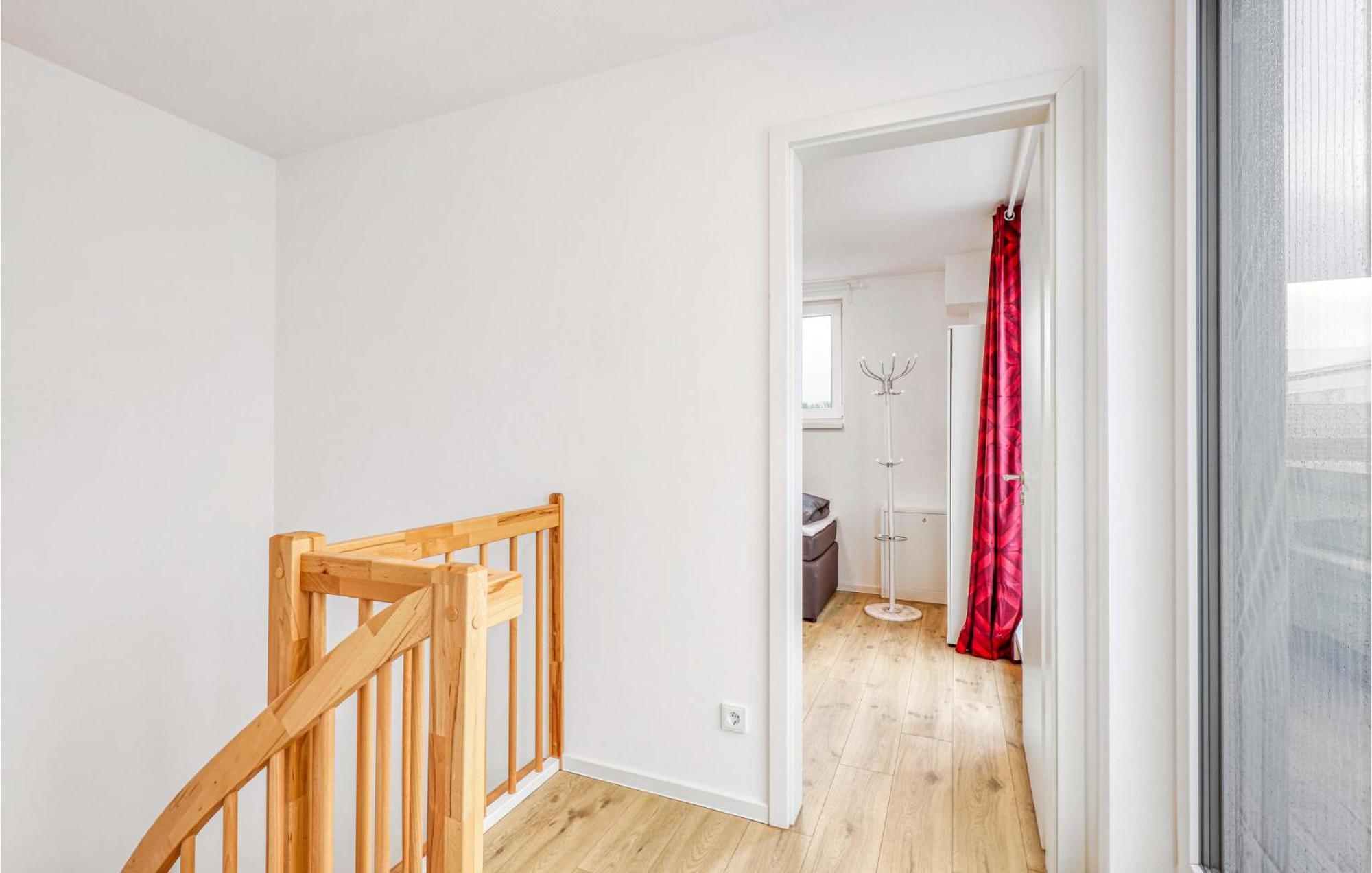 Nice Home In Tossens With Kitchen Eksteriør bilde
